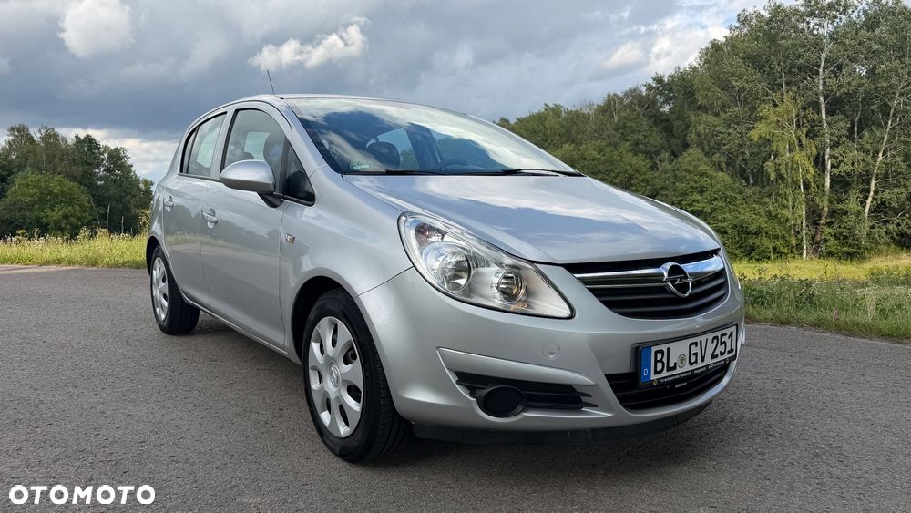 Opel Corsa 1.4 16V Color Edition - 3