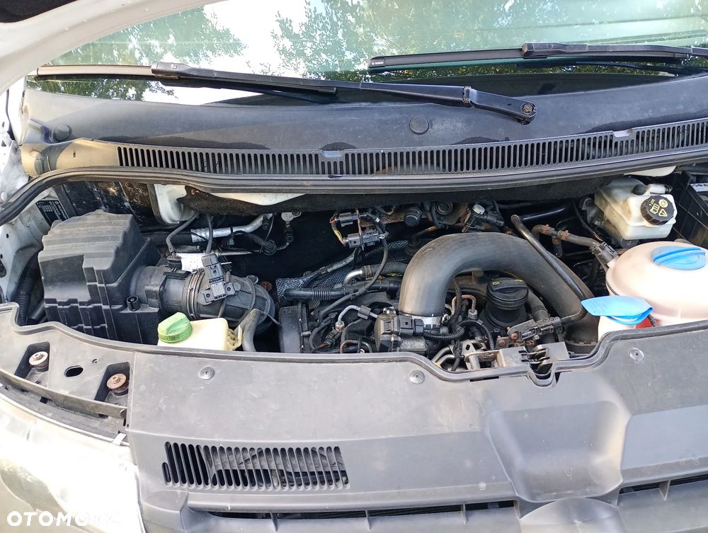 Volkswagen Transporter - 7