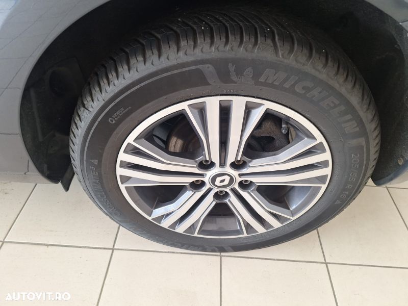 Renault Megane TCe 140 EDC GPF Equilibre - 9