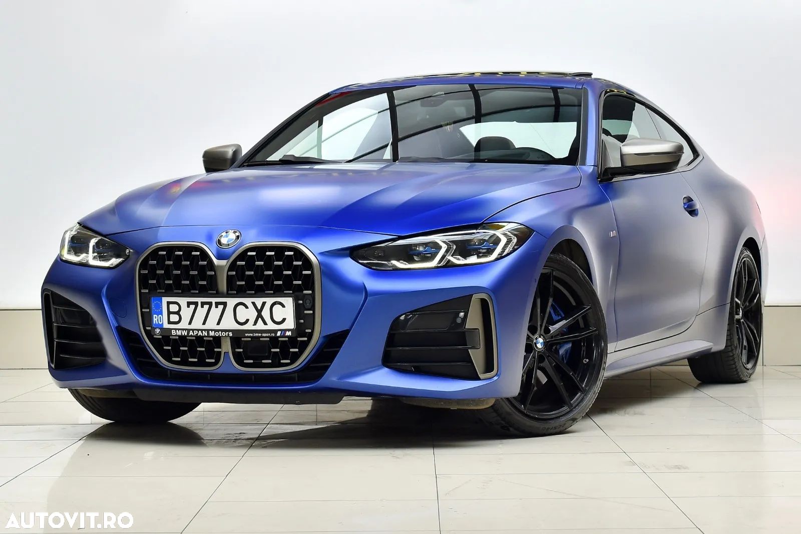 BMW M4 M440i xDrive AT MHEV - 1