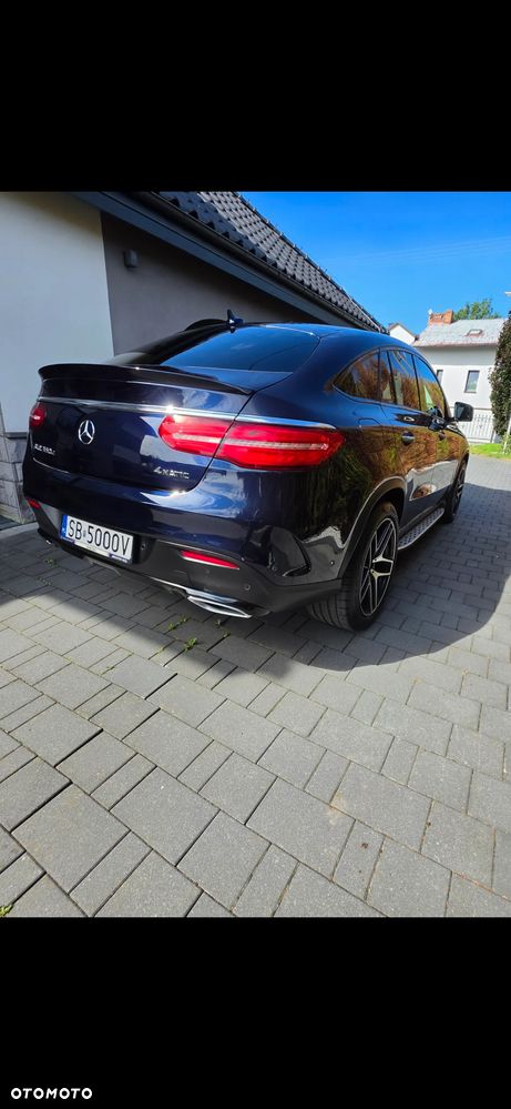 Mercedes-Benz GLE - 10