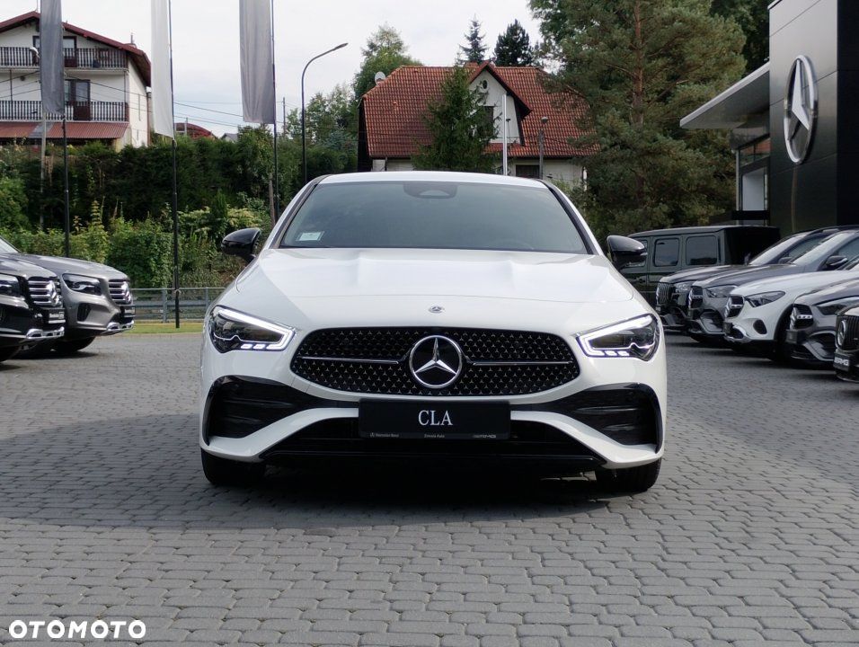 Mercedes-Benz CLA - 1