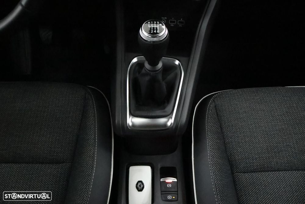 Renault Captur 1.0 TCe Techno - 26