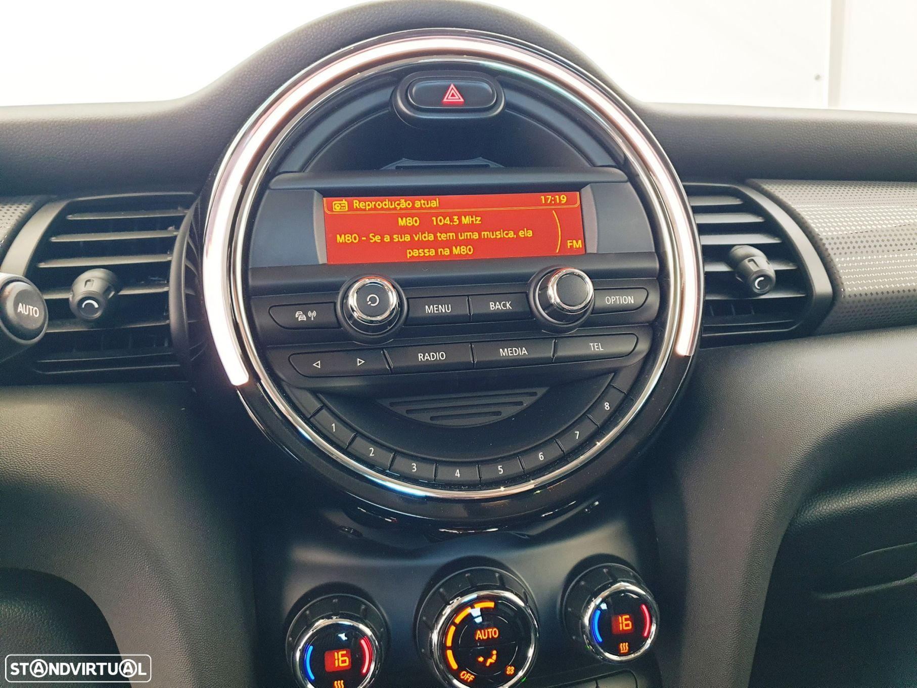 MINI 3 Portas Cooper D - 20