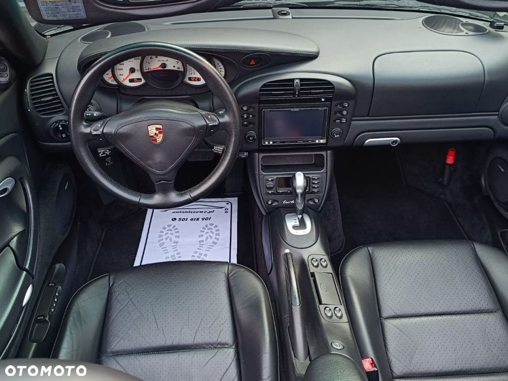 Porsche 911 - 24
