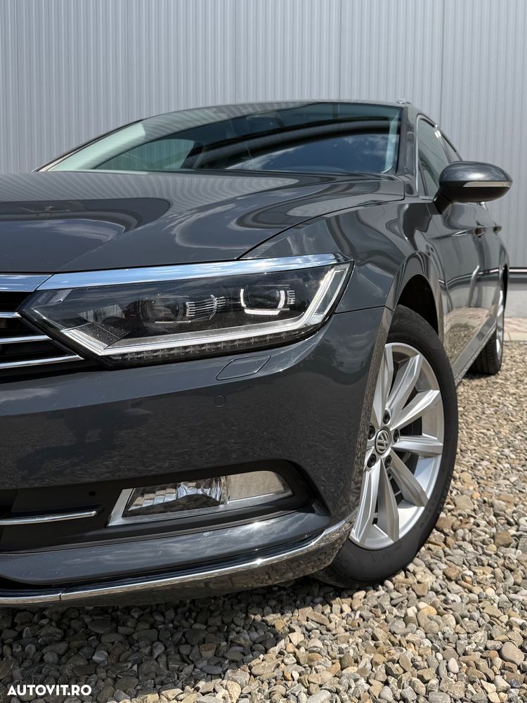 Volkswagen Passat 2.0 TDI SCR DSG Highline - 11