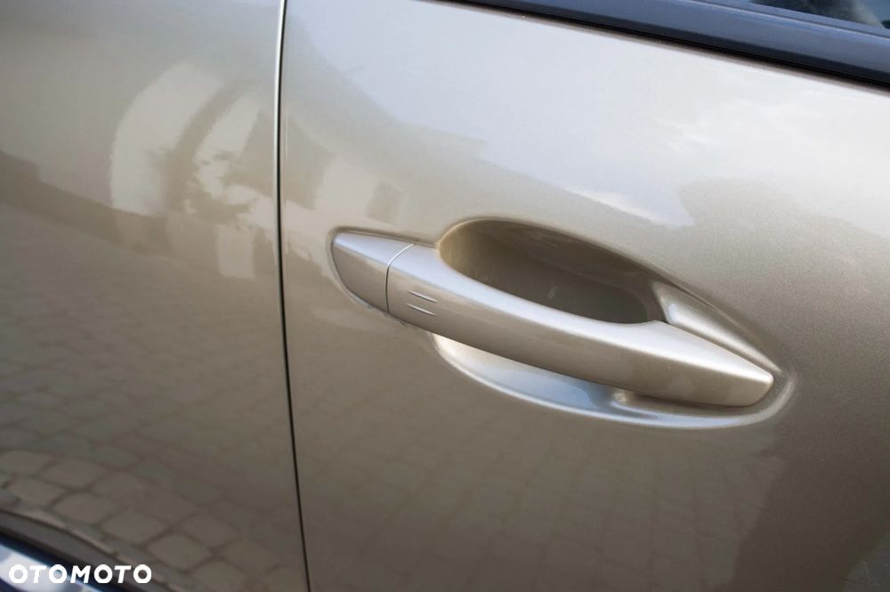 Peugeot 3008 2.0 HDi Allure - 38