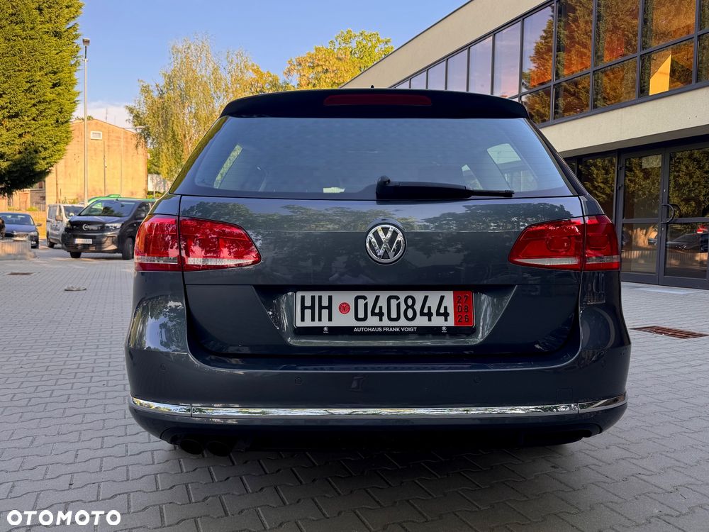 Volkswagen Passat 2.0 TDI DSG Highline - 5