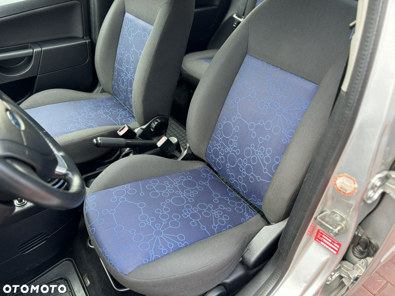 Ford Fiesta - 16