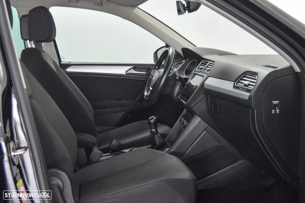 VW Tiguan 1.6 TDI Confortline - 25