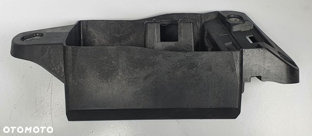 OSŁONA OBUDOWA AKUMULATORA DODATKOWEGO MERCEDES W246 A2465402403 - 2