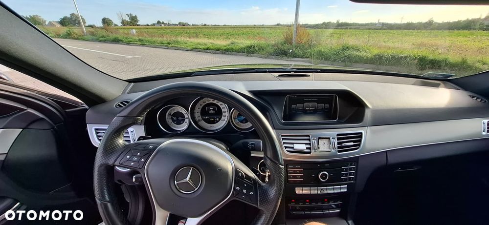 Mercedes-Benz Klasa E 220 BlueTEC 9G-TRONIC - 25
