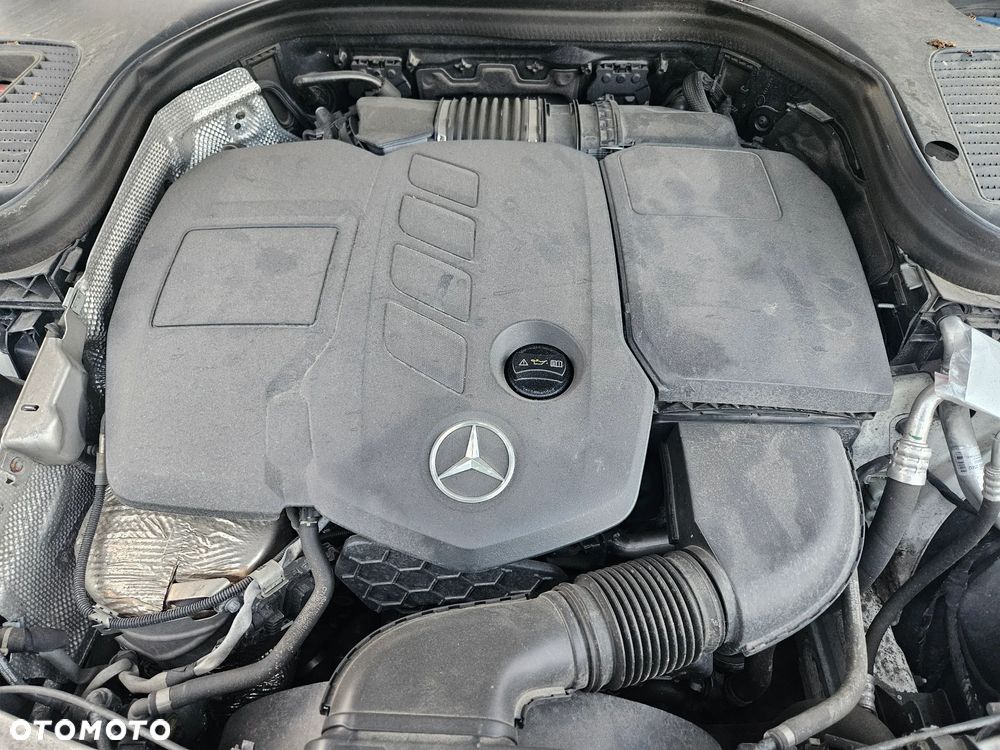Mercedes-Benz GLC 220 d 4Matic 9G-TRONIC - 32