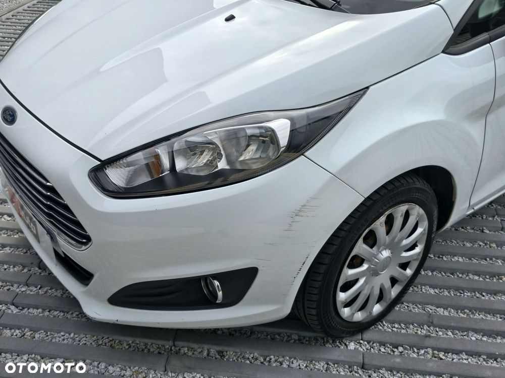 Ford Fiesta - 23