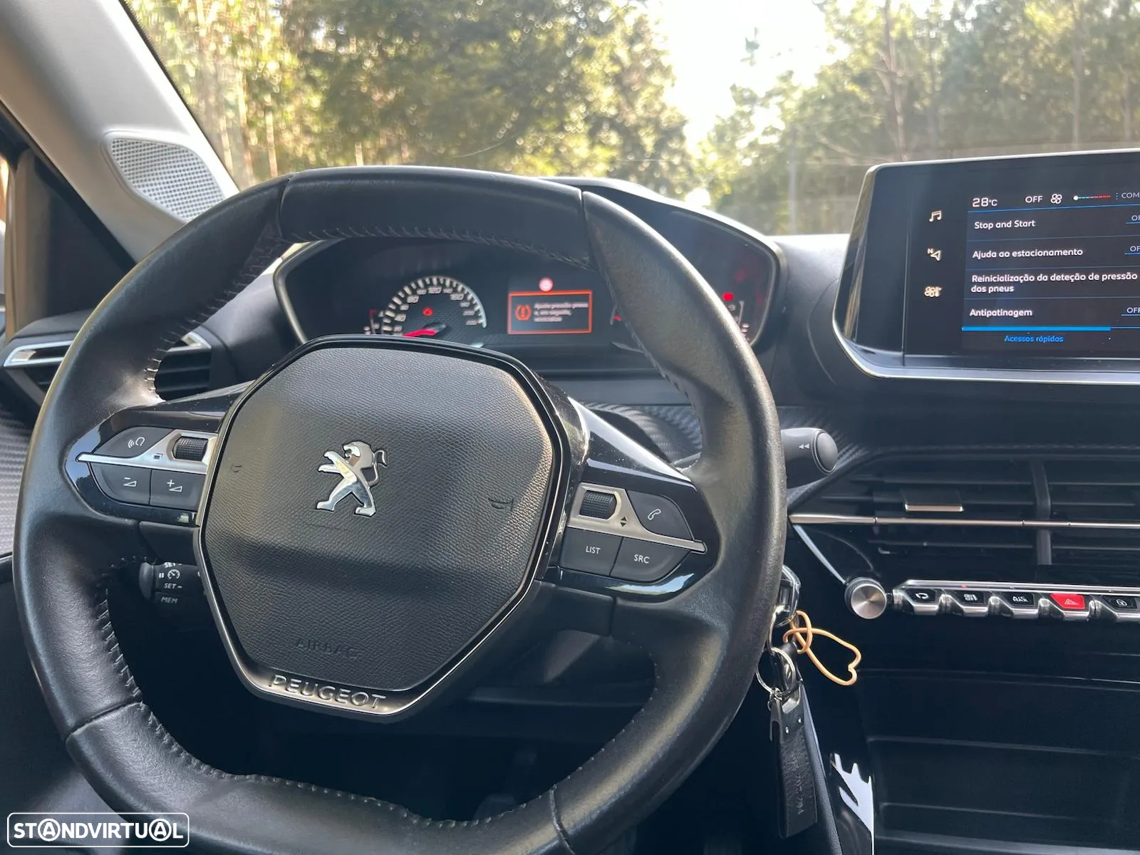 Peugeot 208 1.2 PureTech Active Pack - 4