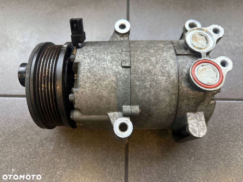 SPRĘŻARKA / KOMPRESOR KLIMATYZACJI FORD 6G91-19D629-EC - 1