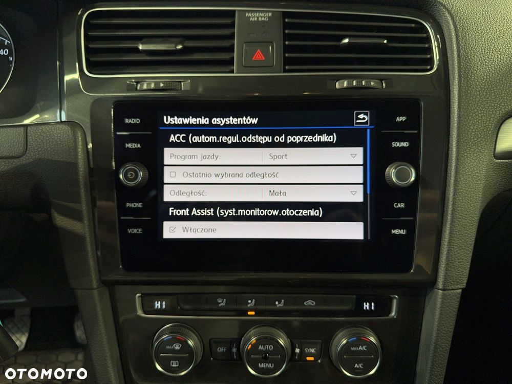 Volkswagen Golf Variant - 23