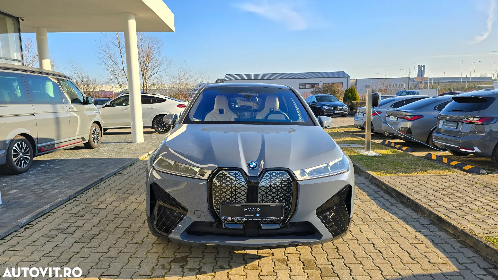 BMW iX xDrive40 - 4
