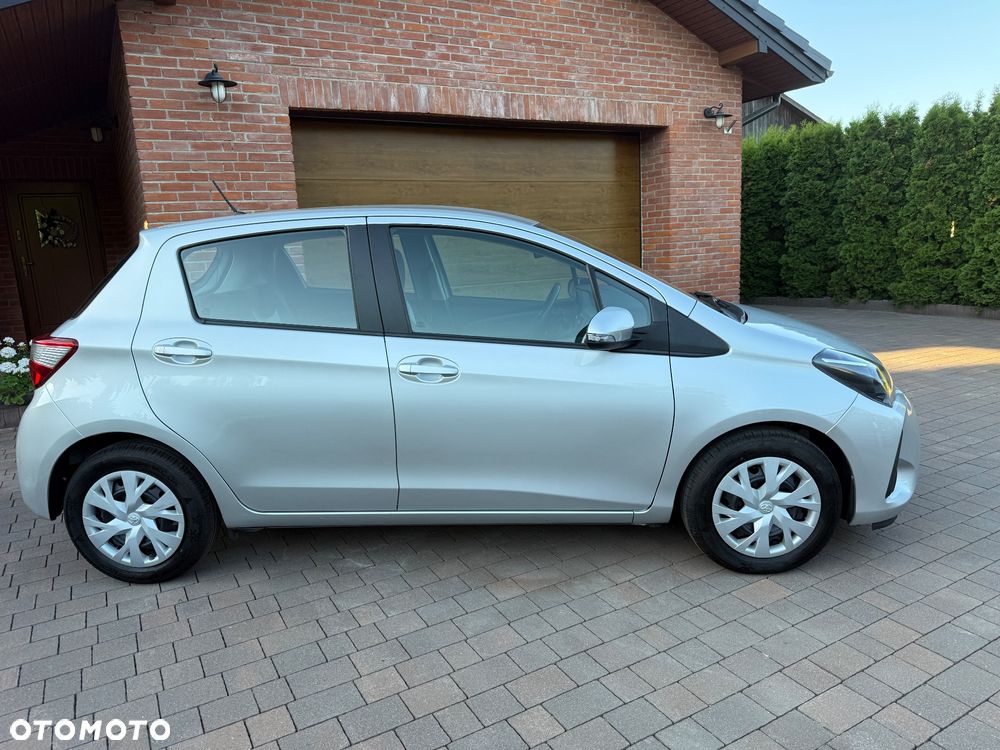 Toyota Yaris 1.5 Premium CVT - 5