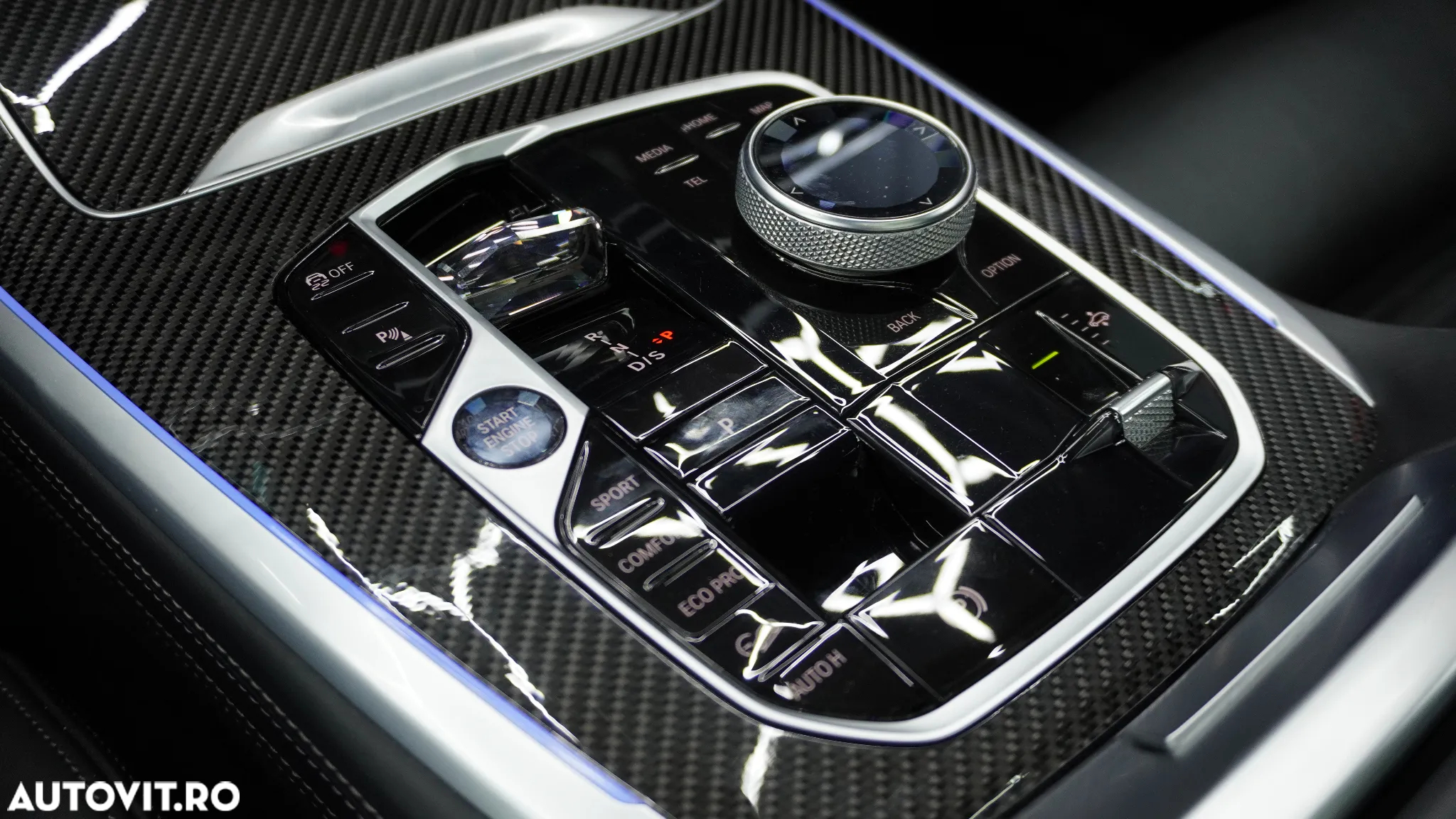 BMW X7 M60i xDrive AT MHEV - 37