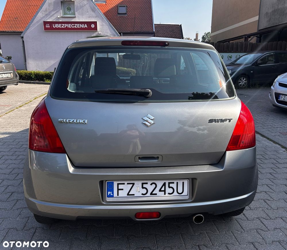 Suzuki Swift 1.3 GC (klm) - 4