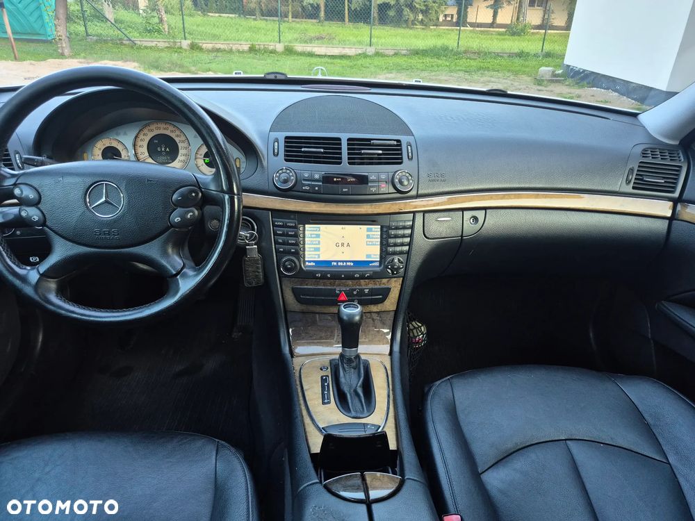 Mercedes-Benz Klasa E 320 CDI 7G-TRONIC Avantgarde - 6