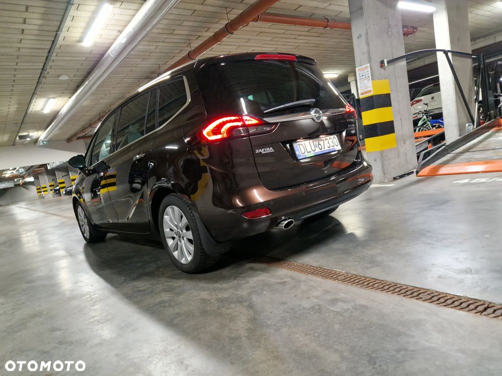 Opel Zafira 2012 photo 3