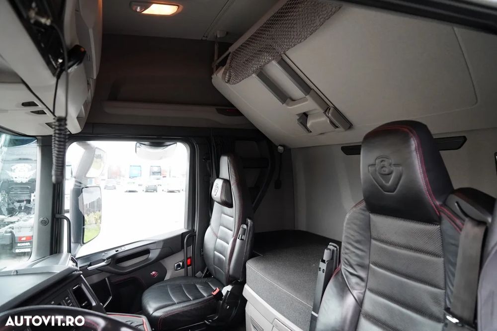 Scania S 530 / V8 / RETARDER / I-PARK COOL / PLATĂ JOSĂ / PIELE / - 26