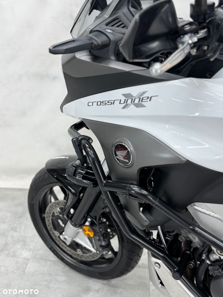 Honda VFR - 8