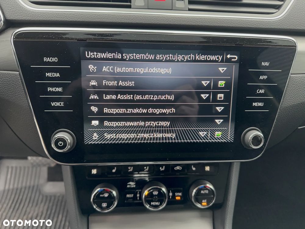 Skoda Superb 2.0 TSI 4x4 Sportline DSG - 23