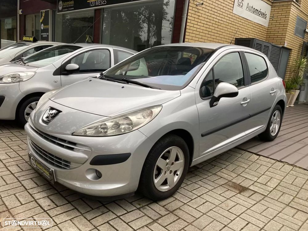 Peugeot 207 1.4 16V Trendy - 1