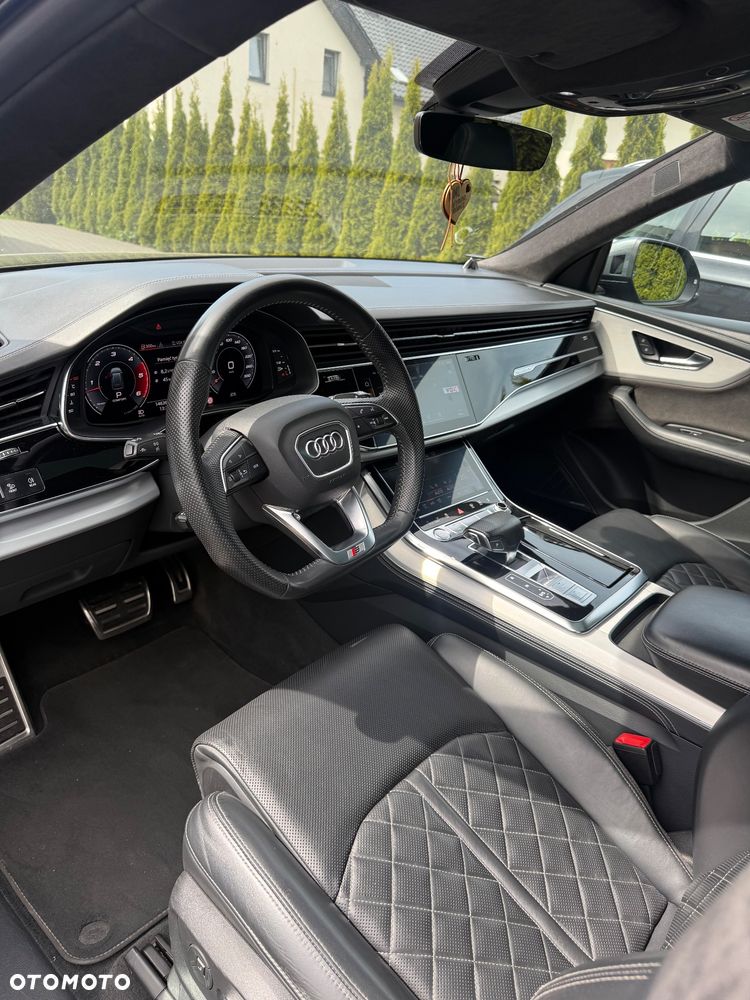 Audi Q8 - 13