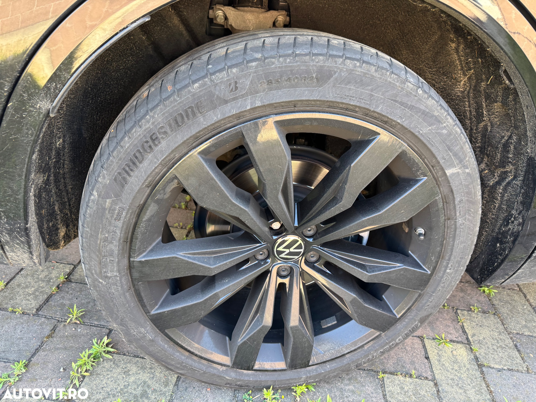 Volkswagen Touareg V6 TDI 4MOTION R-Line - 21