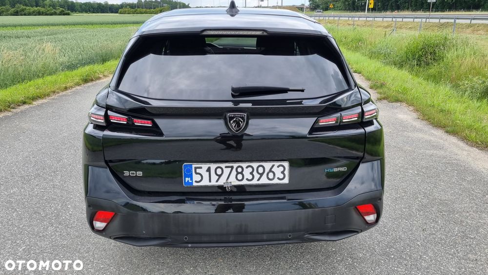 Peugeot 308 180 e-EAT8 GT - 10