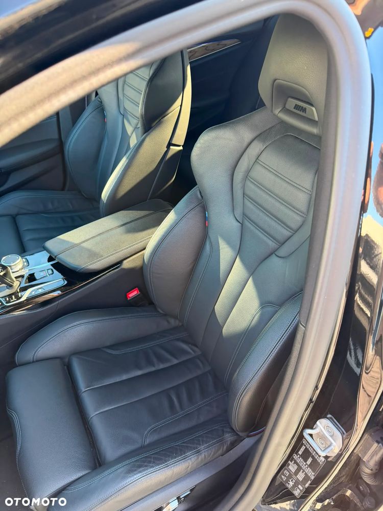 BMW Seria 5 540d xDrive mHEV M Sport sport - 1