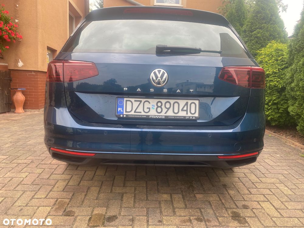 Volkswagen Passat 2.0 TDI SCR DSG Business - 5