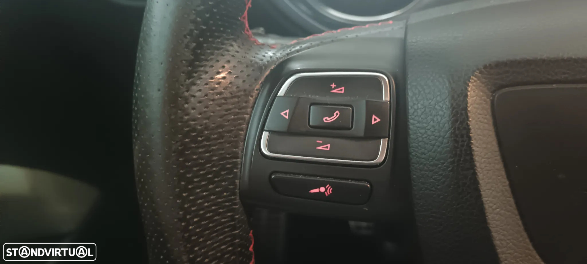 SEAT Leon 1.6 TDI DPF Ecomotive Style Copa - 19
