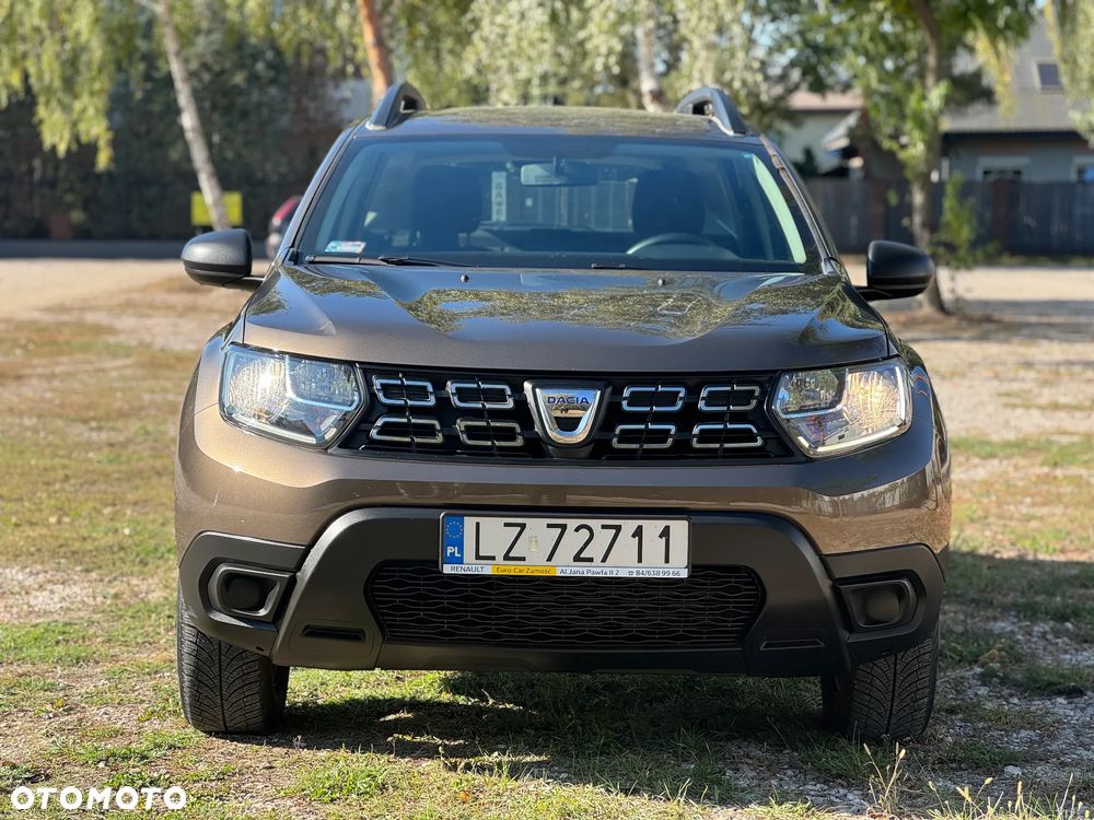 Dacia Duster 1.6 SCe Laureate S&S - 9