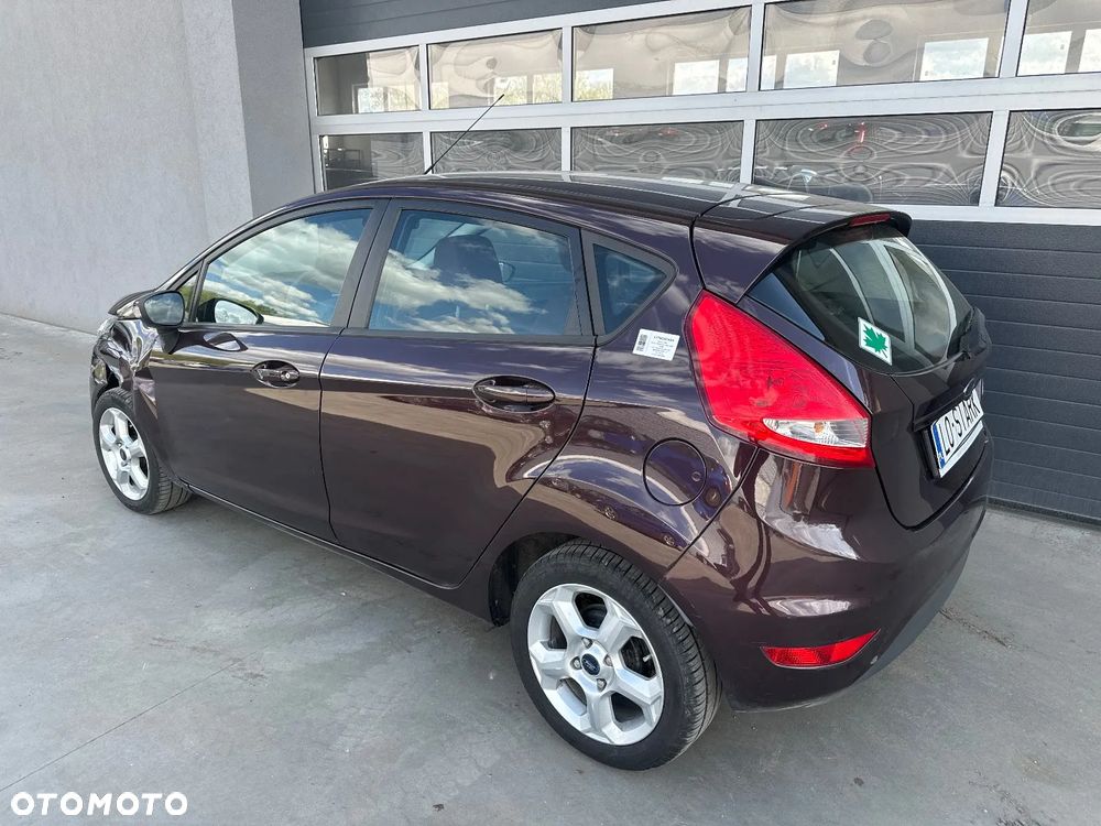 Ford Fiesta 1.25 Ambiente - 6