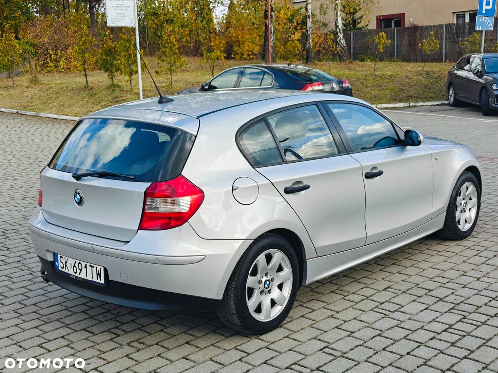 BMW Seria 1 116i - 13