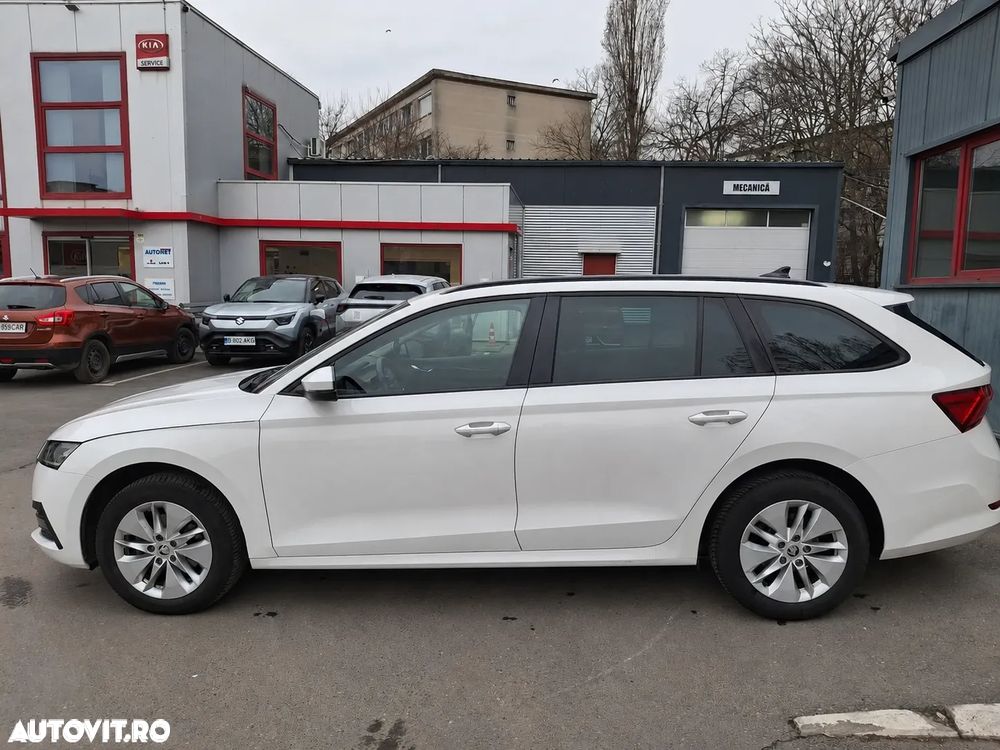 Skoda Octavia 2.0 TDI DSG Style - 3