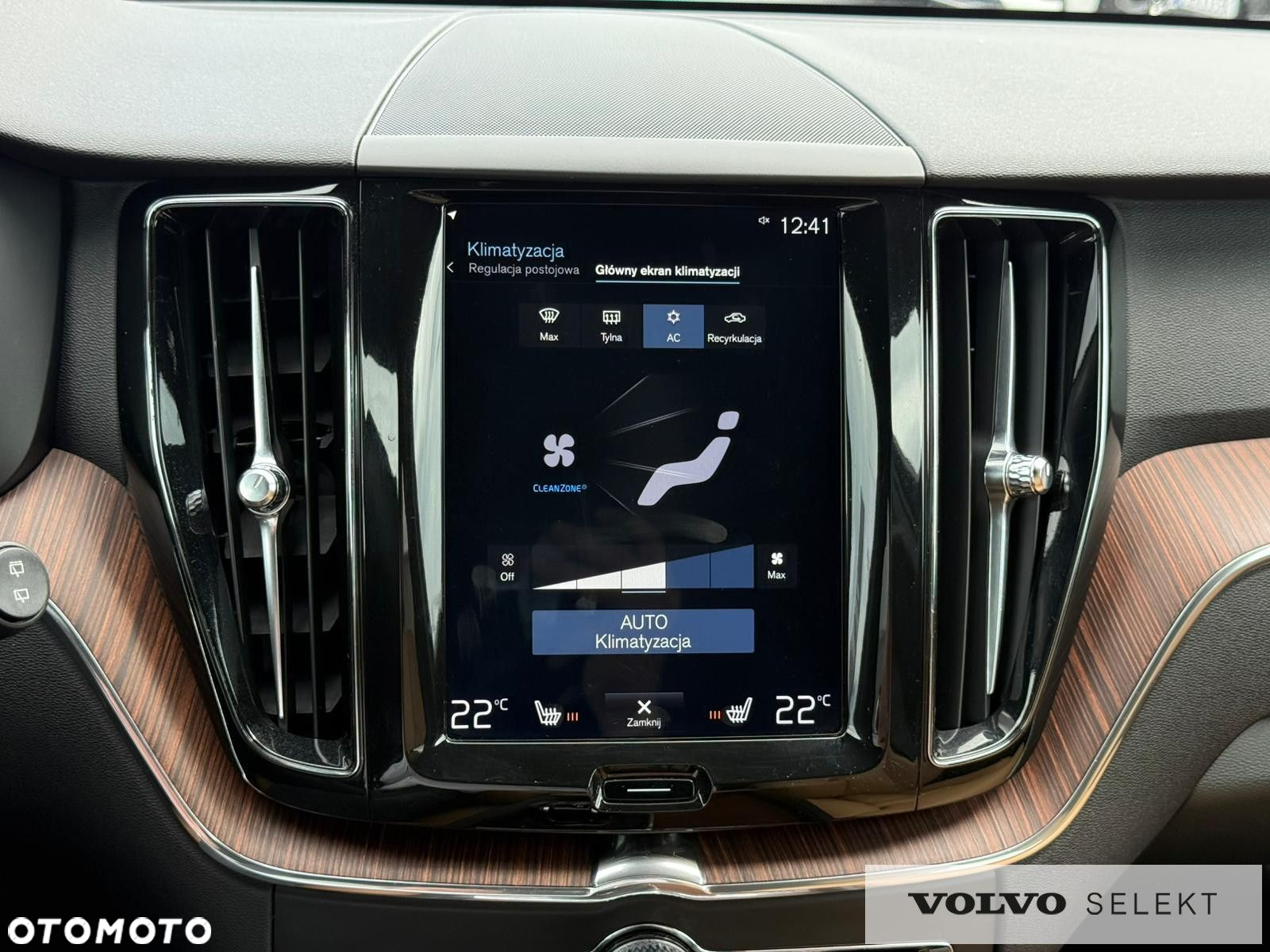 Volvo XC 60 - 25