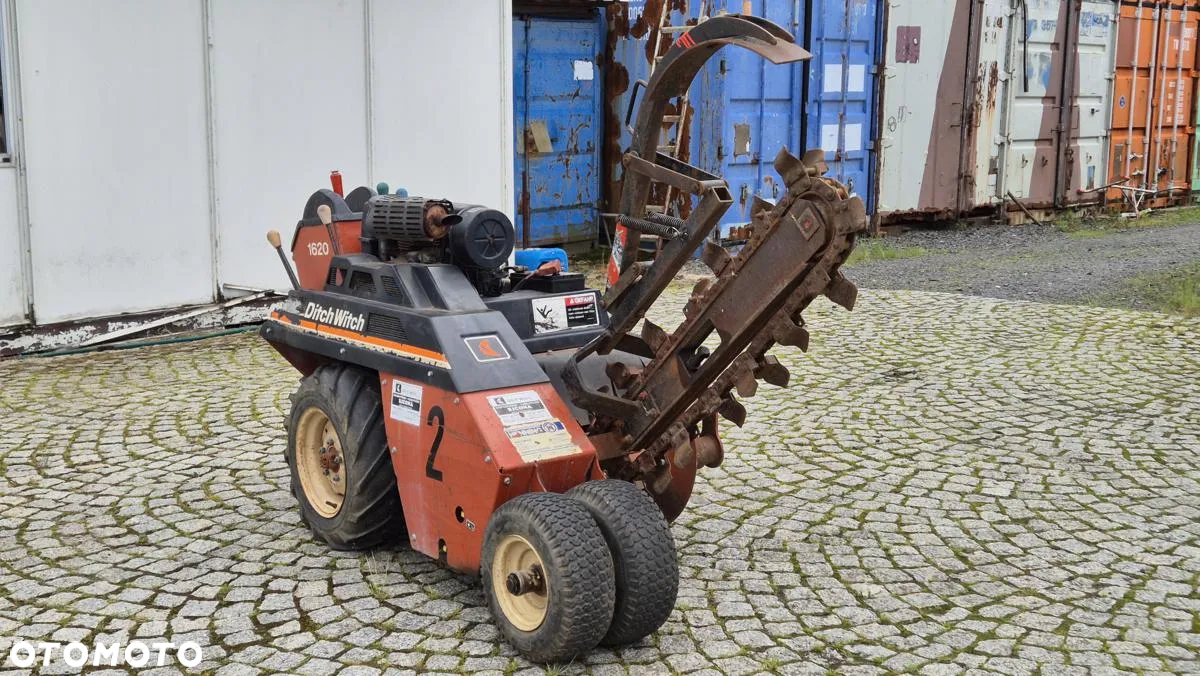 Ditch Witch Koparka łańcuchowa DITCH WITCH 1620 KE - 3