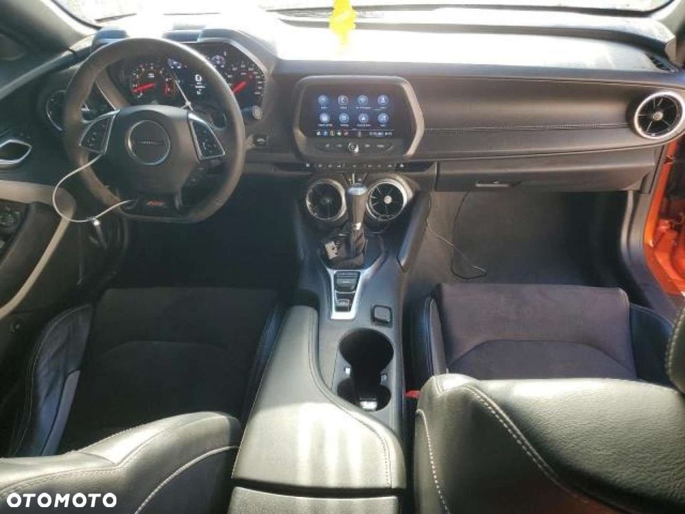 Chevrolet Camaro - 8