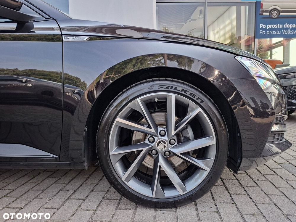 Skoda Superb 2.0 TDI SCR 4x4 Sportline DSG - 11
