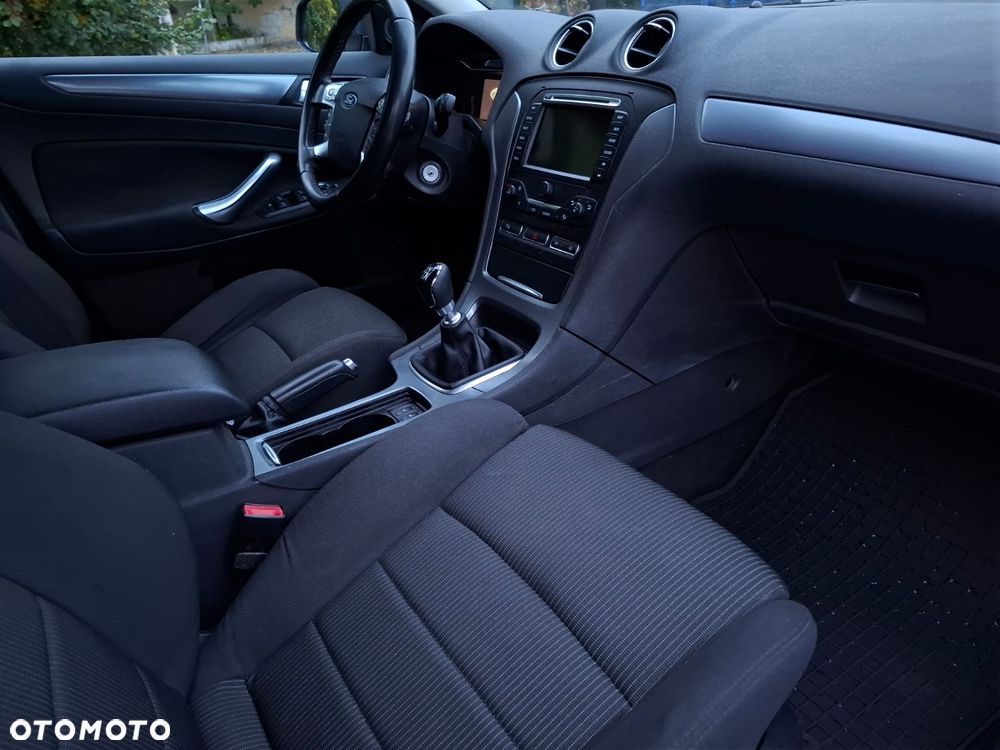 Ford Mondeo 2.0 TDCi Titanium X - 11