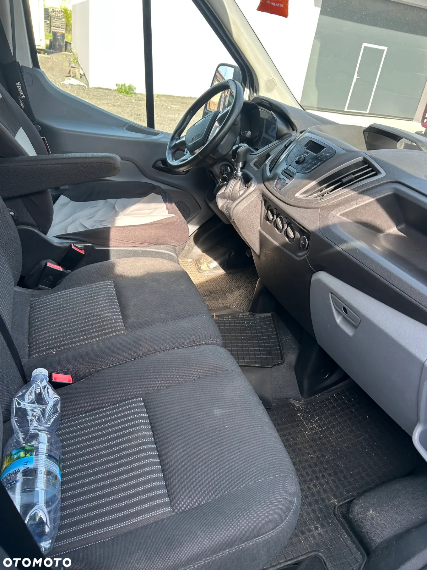 Ford Transit - 4