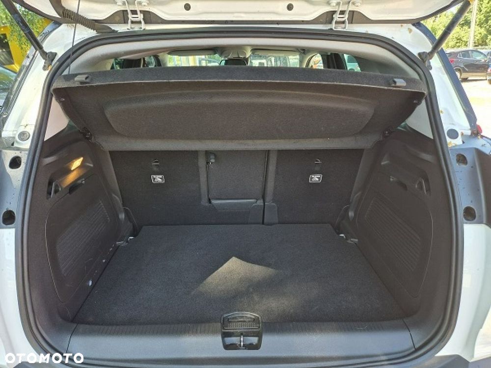 Opel Crossland X - 21