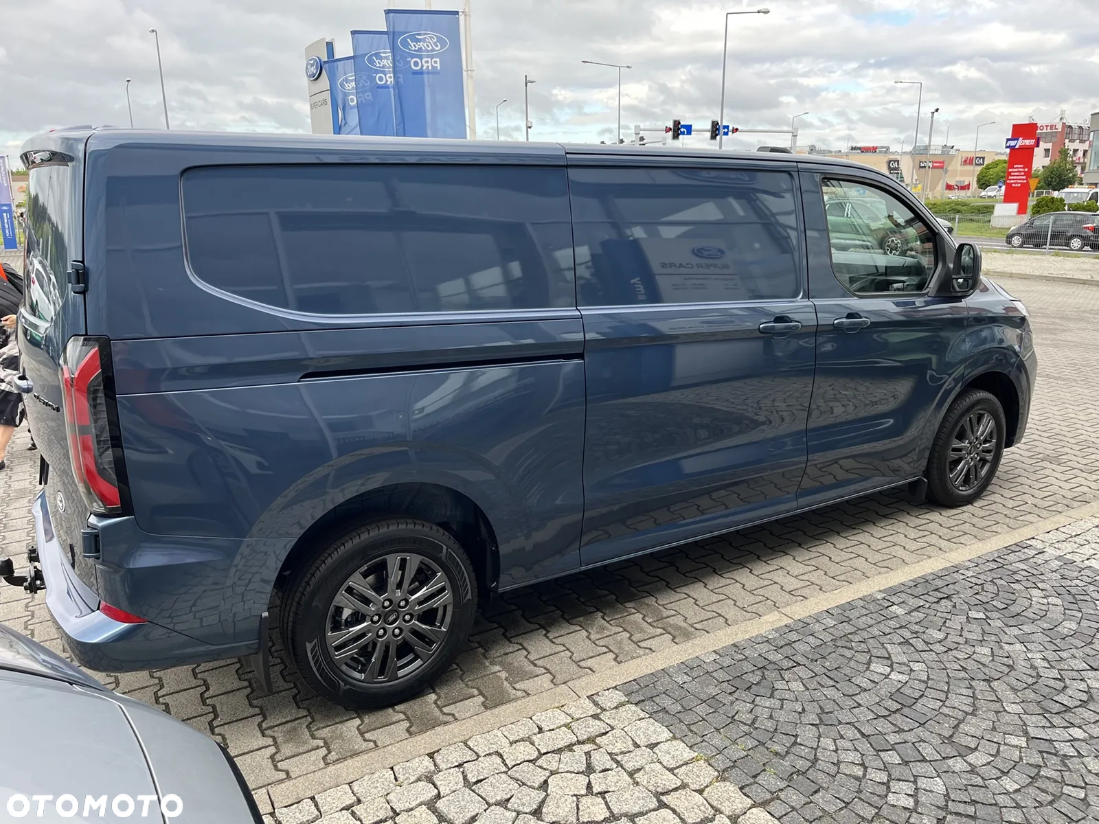 Ford Transit Custom V710 Limited 150 KM - 7