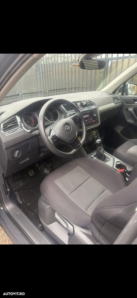 VOLKSWAGEN Tiguan 2020 — imagine 3